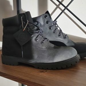 Timberland Black boots